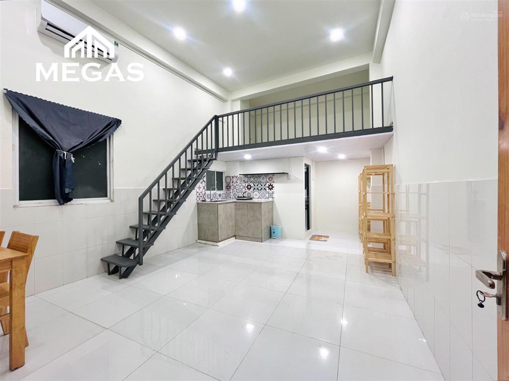 Căn hộ có gác mới xây full nội thất 35m2 siu rộng ngay hậu giang  nguyễn văn luông