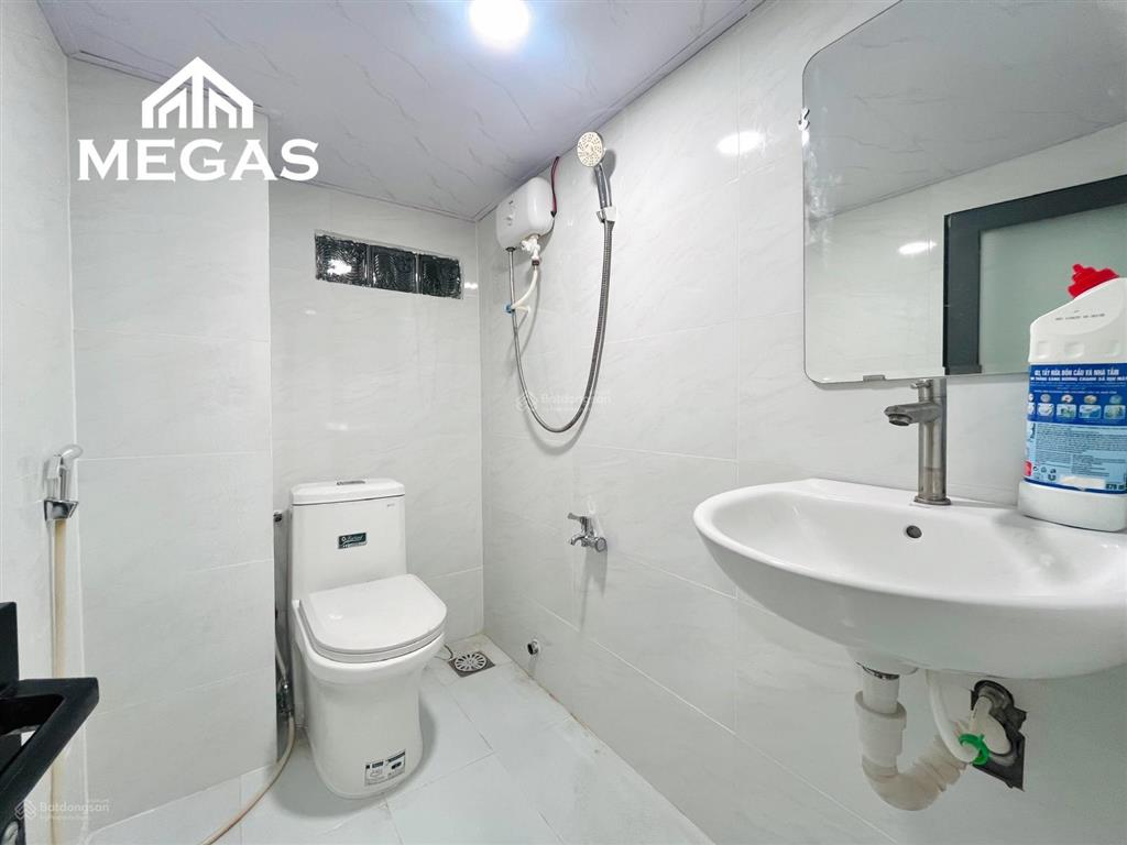 Căn hộ có gác mới xây full nội thất 35m2 siu rộng ngay hậu giang  nguyễn văn luông