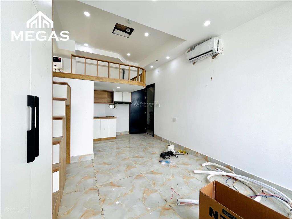 Căn hộ duplex  ban công máy giặt riêng mới 100% ngay hòa bình  ngã tư 4 xã