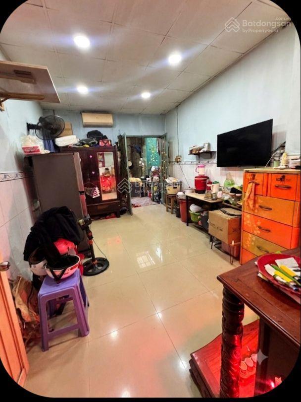 Bán gấp nhà lê hồng phong q10, cách 100m ra mặt tiền, 25m², giá 4,1 tỷ.