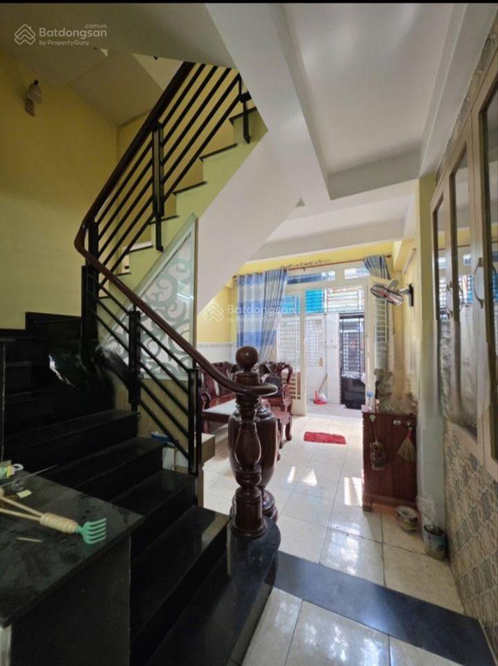 Nhà bán hồng bàng p1,q11 ,42m  4 tầng  giá5,5 tỷ