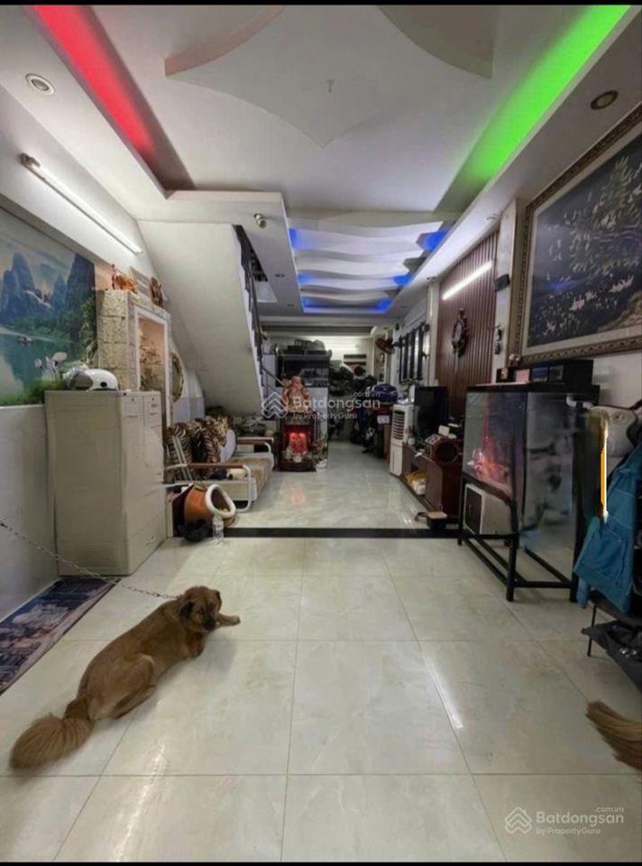 Nhà bán lạc long quân p3, q11  38m2  2 tầng  giá 4,25 tỷ.
