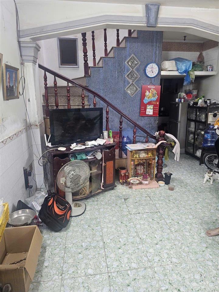 Nhà bán mặt tiền nội bộ bình phú2,q6  40m2 ,2tầng ,ko quy hoạch,ko lộ giới  giá5,7ty