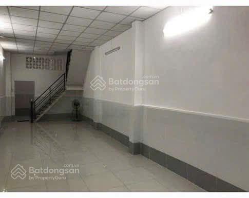 Cho thuê nhà mặt tiền lê thị bạch cát q11, 68m, 3 tầng, giá 13tr