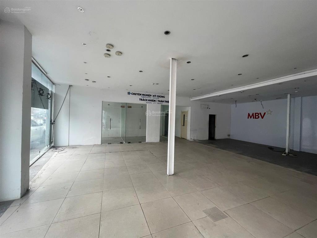 Mặt bằng ql13 mt 20m  đối diện becamex tower