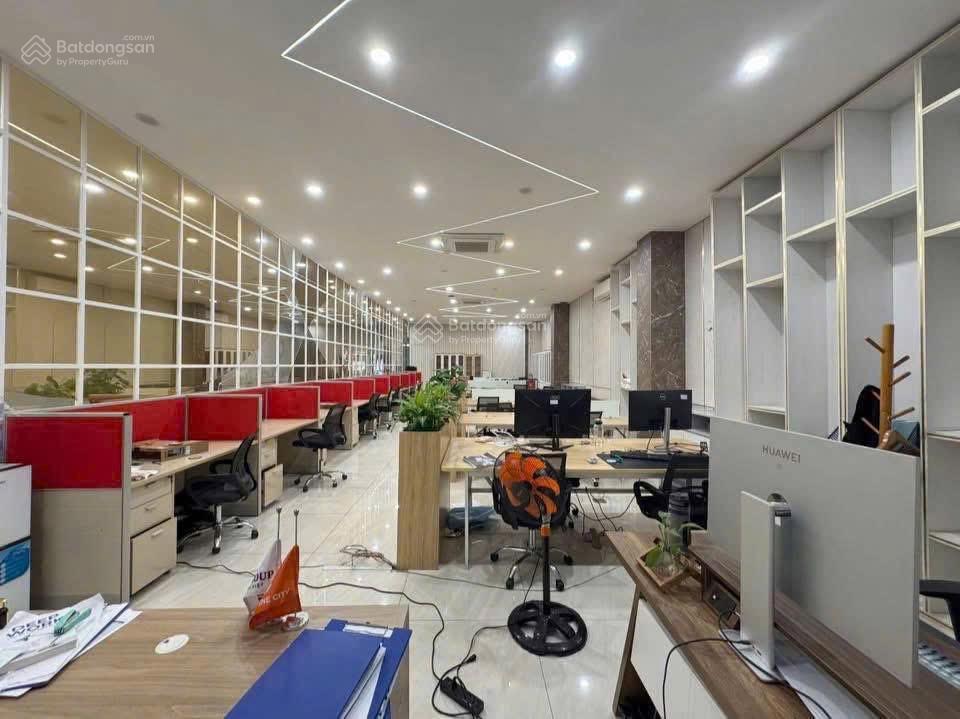 Mặt bằng ql13  đối diện becamex tower