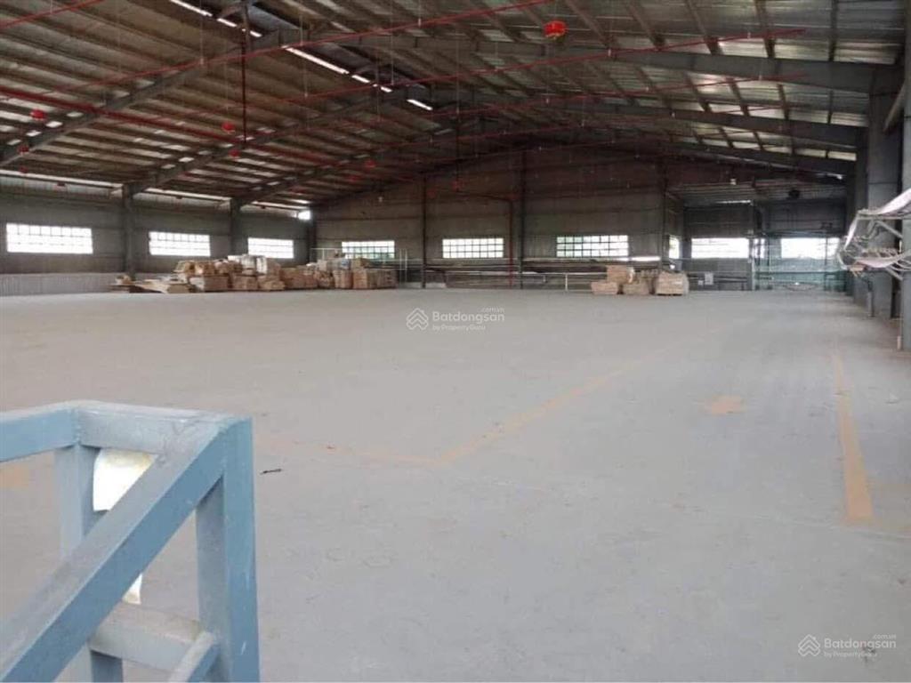 Xưởng 6000m2 mặt tiền ql13  thuận an