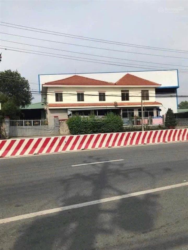 Xưởng 6000m2 mặt tiền ql13  thuận an