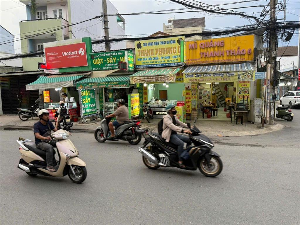 Bán nhà mặt tiền đường b (góc 2 mặt đường, ngang khủng 14m)