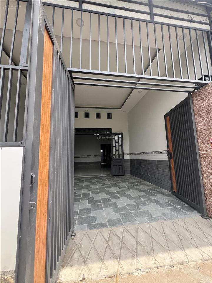 Bán căn nhà cấp 4 gác lửng trong khu mỹ hạnh hoàng gia giá rẻ