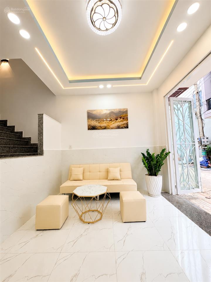 Nhà 1 trệt 1 lầu giá rẻ tại đường gò hưu giáp hóc môn giá 1tỷ100