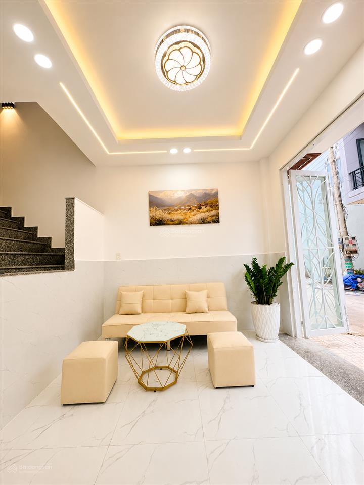 Nhà 1 trệt 1 lầu giá rẻ tại đường gò hưu giáp hóc môn giá 1tỷ100