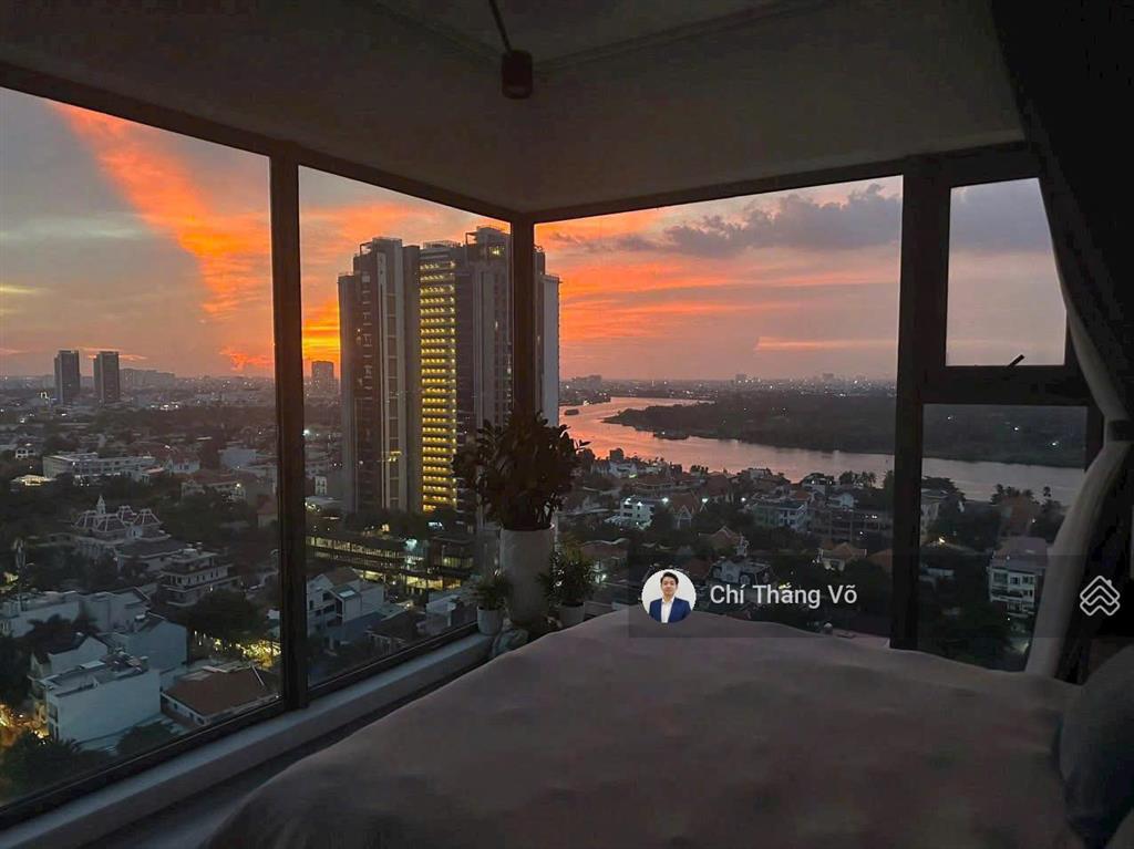 Chủ cần bán gấp căn hộ gateway thảo điền 4 phòng ngủ, diện tích lớn 142m2, view sông, giá 22,5 tỷ