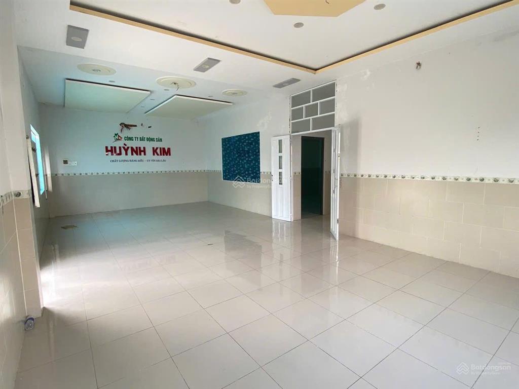 Cho thuê căn góc đường phạm hùng và tạ quang bửu, phường an hòa cũ, rạch giá, kiên giang