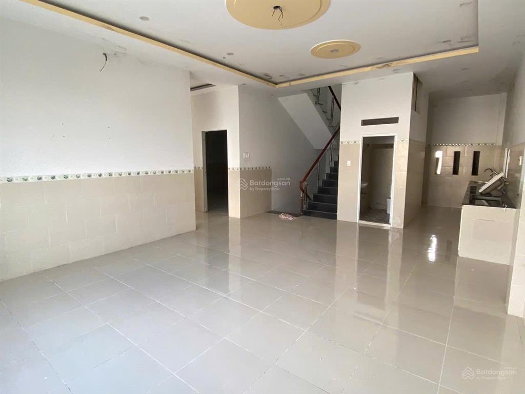 Cho thuê căn góc đường phạm hùng và tạ quang bửu, phường an hòa cũ, rạch giá, kiên giang