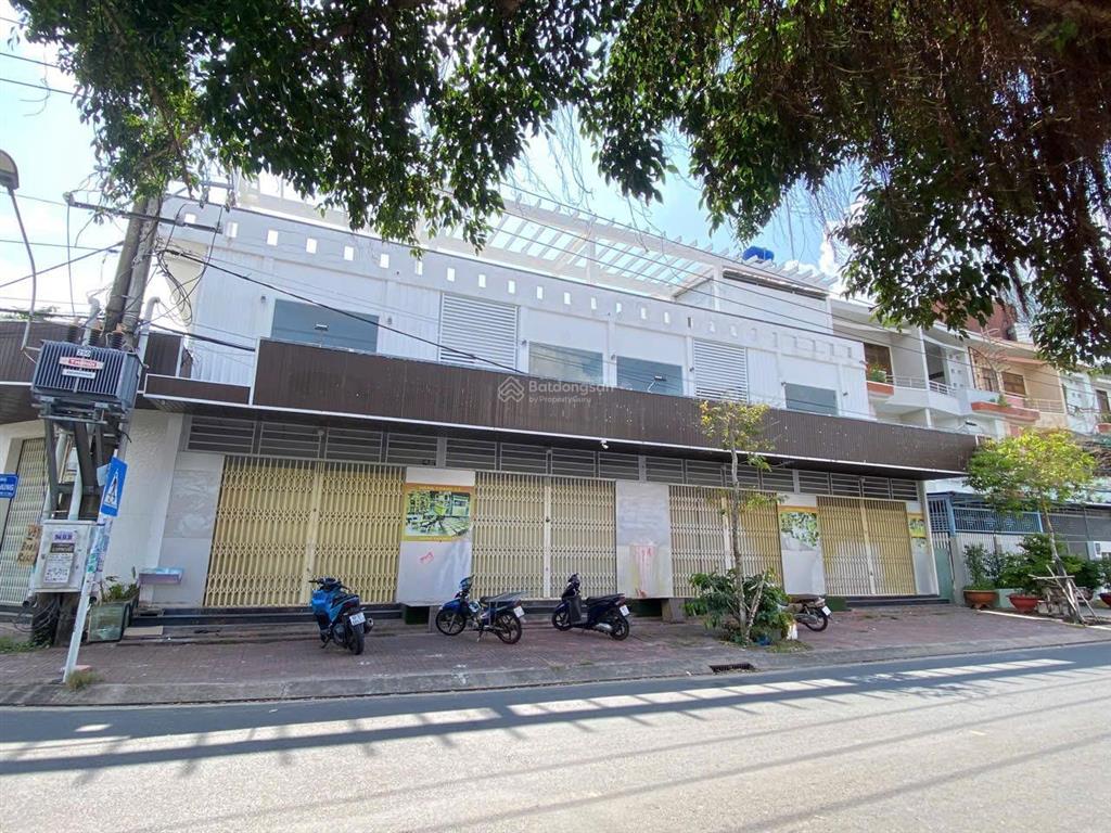 Cho thuê căn góc đường phạm hùng và tạ quang bửu, phường an hòa cũ, rạch giá, kiên giang