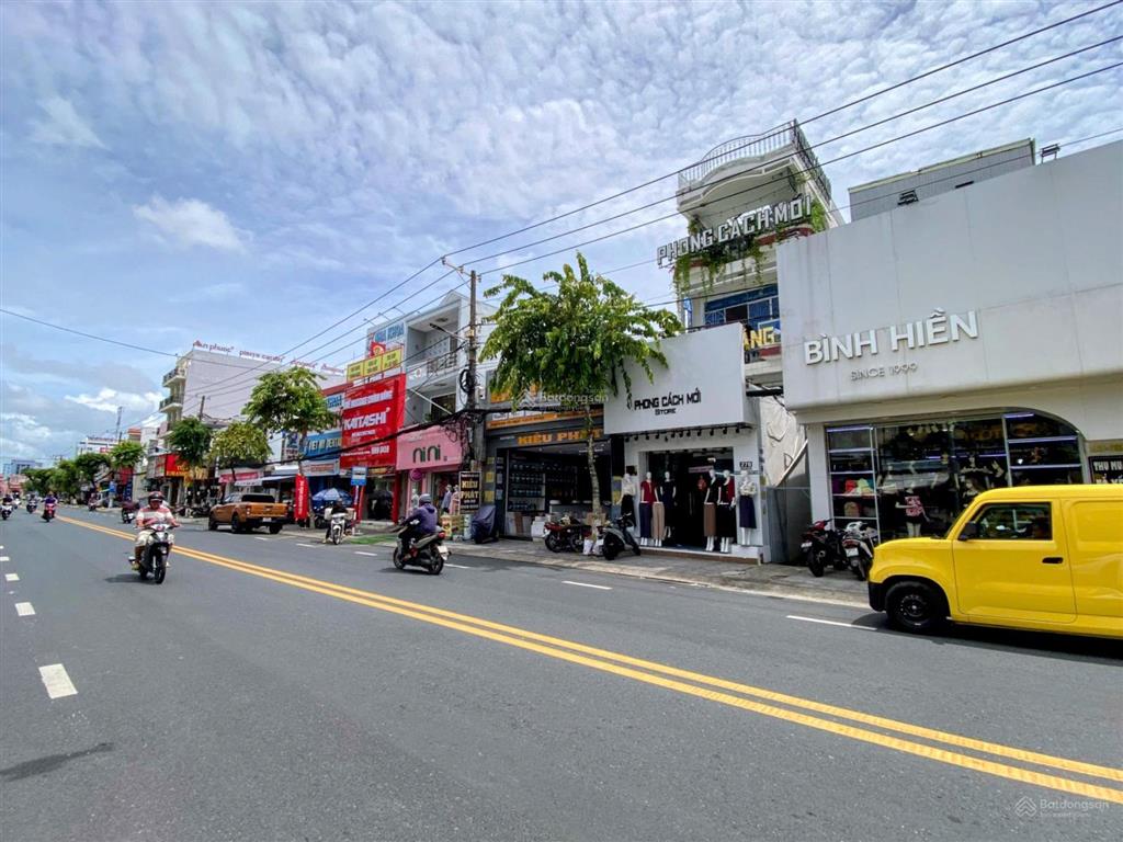 Cho thuê mbkd vị trí đẹp đường nguyễn trung trực, phường vĩnh lạc cũ, rg, kg