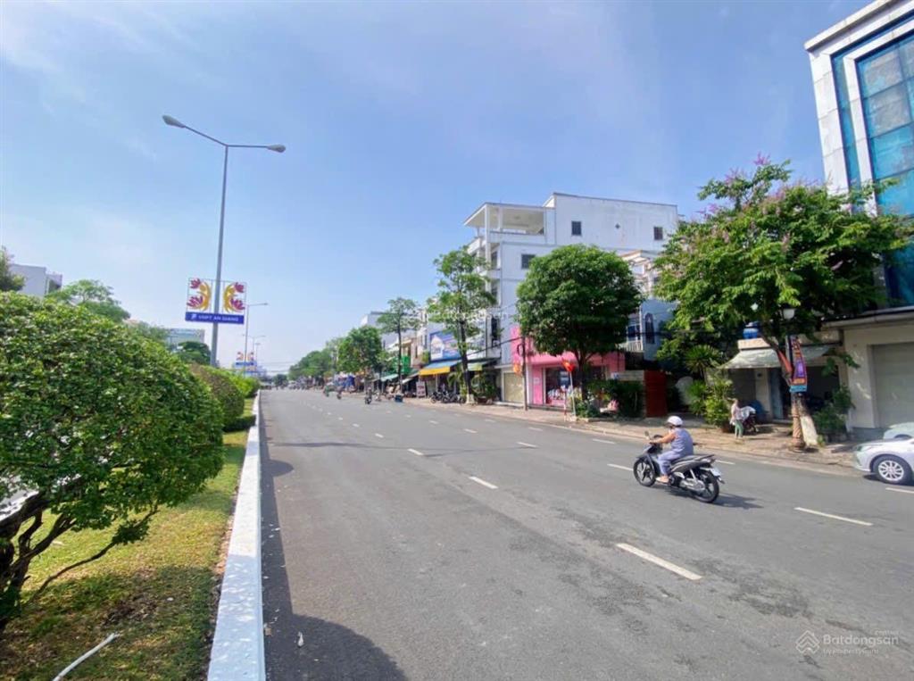 Cho thuê tòa nhà đường trần phú, phường vĩnh thanh cũ, rạch giá, kiên giang