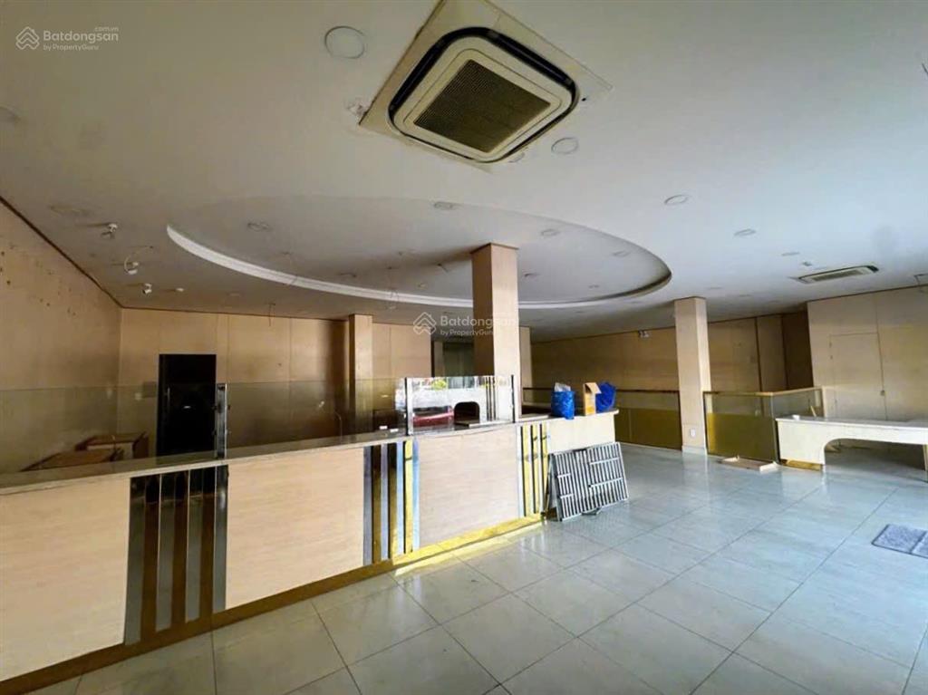 Cho thuê tòa nhà đường trần phú, phường vĩnh thanh cũ, rạch giá, kiên giang