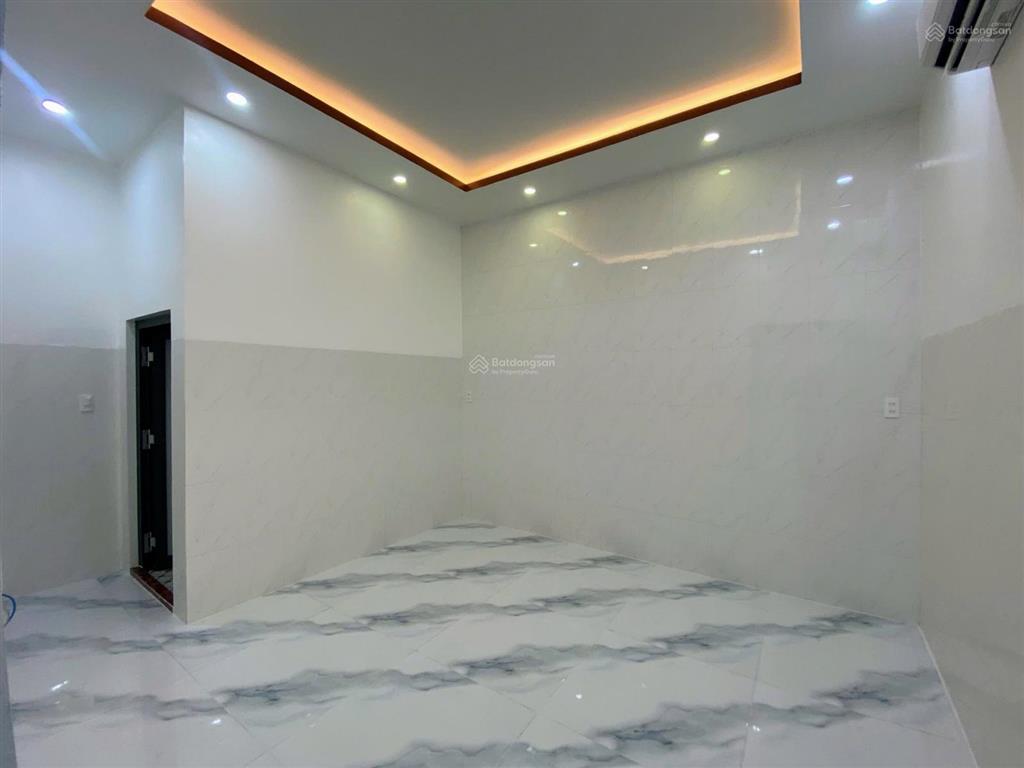 Cho thuê nhà mới mặt tiền đường 3/2, phường vĩnh lạc cũ, rạch giá, kiên giang