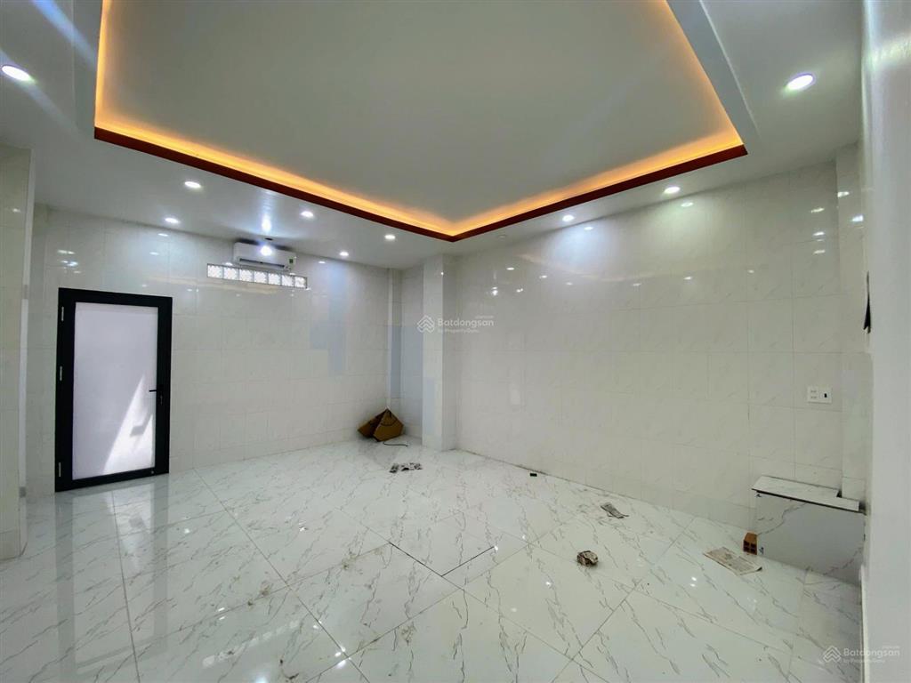 Cho thuê nhà mới mặt tiền đường 3/2, phường vĩnh lạc cũ, rạch giá, kiên giang