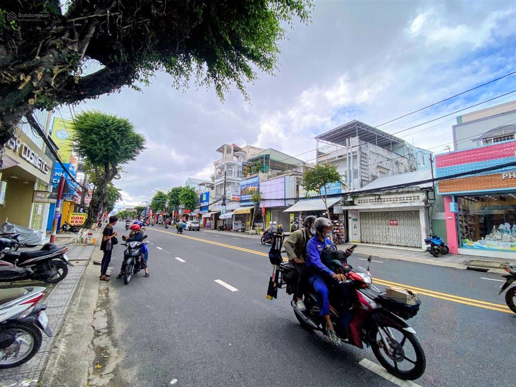 Cho thuê nhà mặt tiền đường nguyễn trung trực, phường vĩnh bảo cũ rạch giá, kiên giang