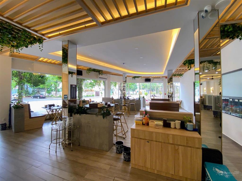 Cho thuê mbkd góc 3 mặt tiền đường 3/2, rạch giá, kiên giang