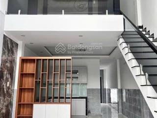 Chính chủ em bán nhà 80m2, đường 8m dọn vào ở ngay, chỉ hơn 1 tỉ, tại tân triều, đồng nai