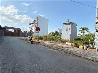 Hàng hiếm 1 lô duy nhất giá cực tốt  cần bán gấp lô đất hẻm 32 võ văn hát, p.long trường, q9