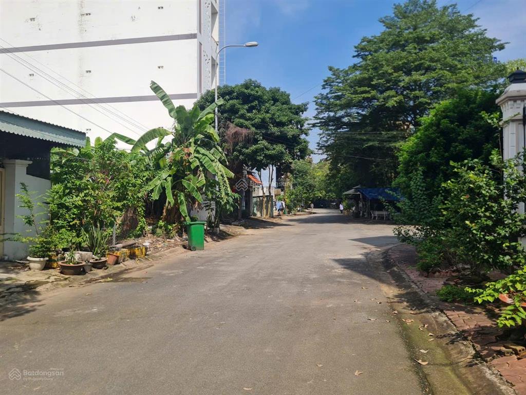 Bán lô đất kdc kiến á đối diện global city 110m2 chỉ 11 tỷ