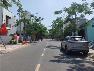 Bán 120m2 chỉ 6,3 tỷ ngay nguyễn duy trinh thông qua đông tăng long, q.9