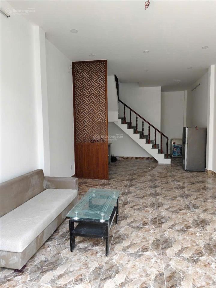 Bán nhà 1 lầu chỉ 3,7 tỷ, đường 9m vỉa hè, gần vinhomes grand park