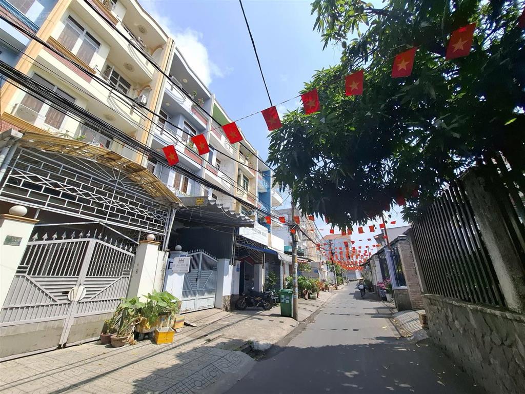 Bán 89m2 chỉ 6,5 tỷ ngay tây hòa, kế bên xa lộ hà nội