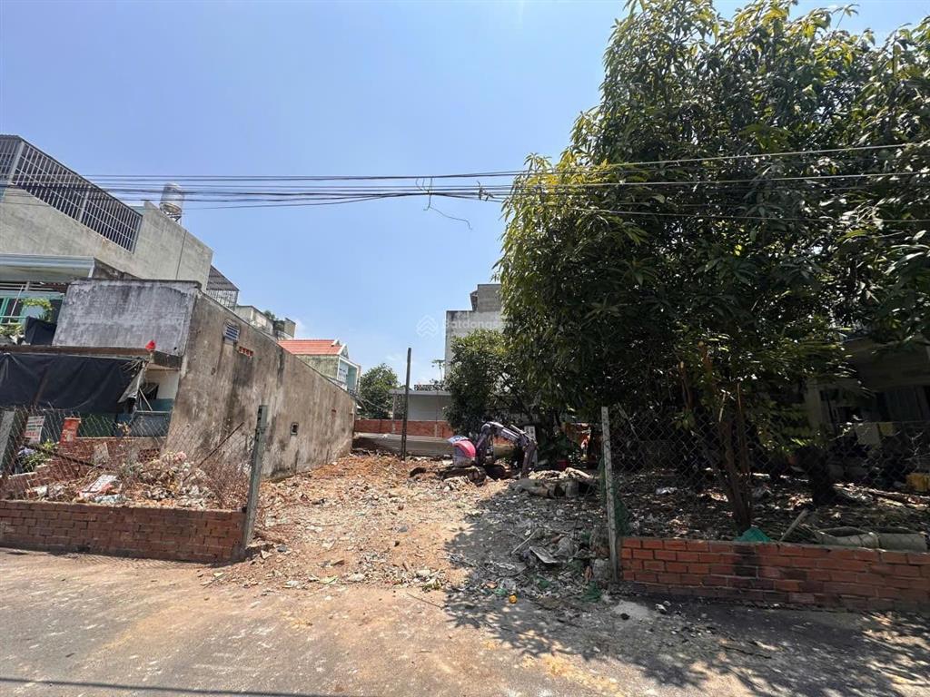 Bán 89m2 chỉ 6,5 tỷ ngay tây hòa, kế bên xa lộ hà nội