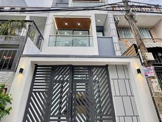 Bán gấp nhà 2 lầu mới tinh giá cực tốt, ngay chợ long trường