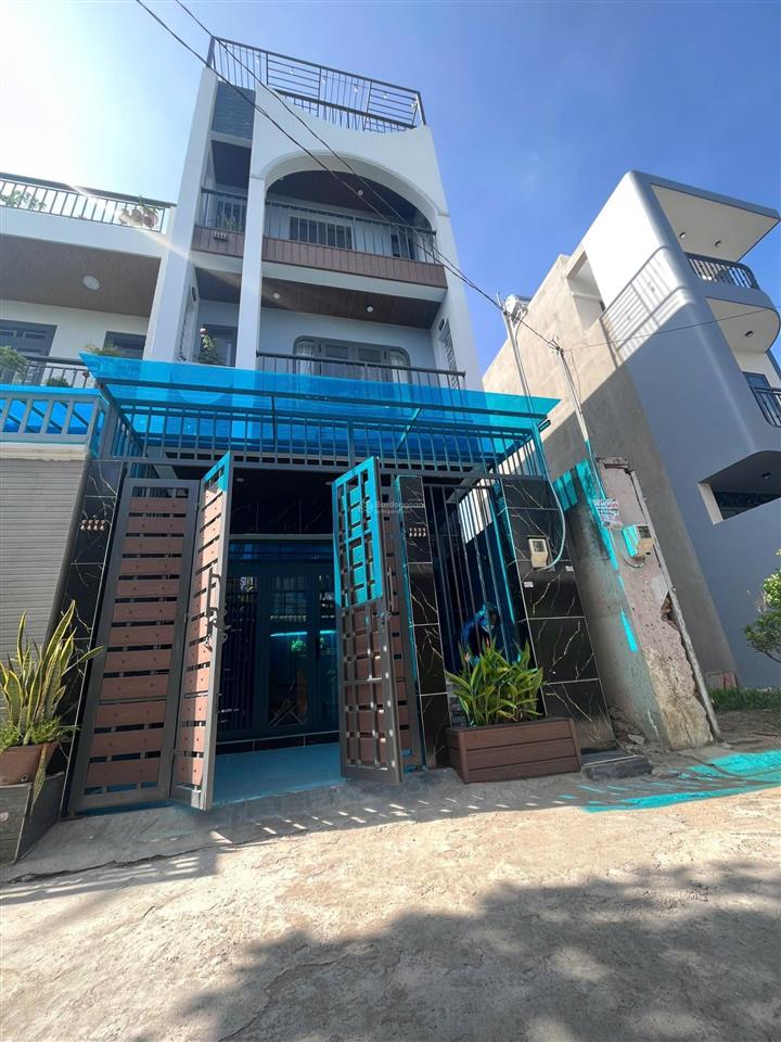 Chỉ 5,3 tỷ bán nhà 3 tầng mới tinh ngay nguyễn duy trinh