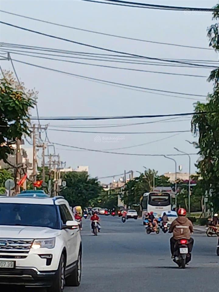 Hiếm có 156m2 mặt tiền bưng ông thoàn, sát global city  giảm 300 triệu