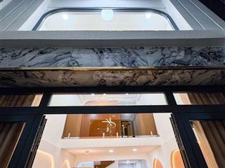 Bán nhà hoàng diệu quận 4  3 tầng  30m2  nhỉnh 3 tỷ  nhà mới xây full nội thất dọn vào ở ngay