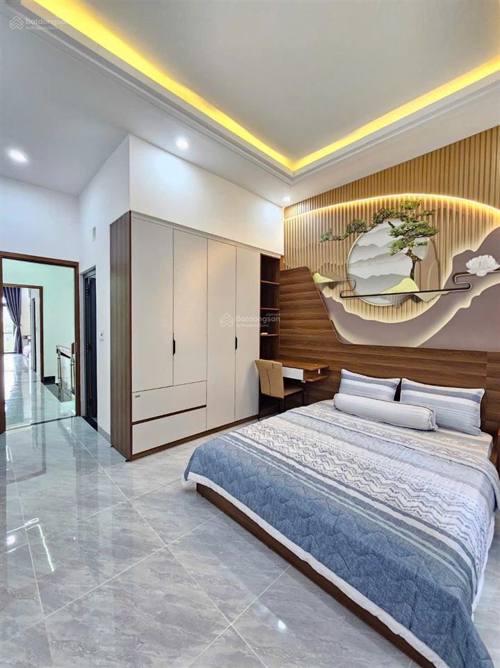 Nhà phố 3 tầng lầu siêu đẹp, sổ hoàn công. full nội thất, 71m tại phú hồng thịnh 8