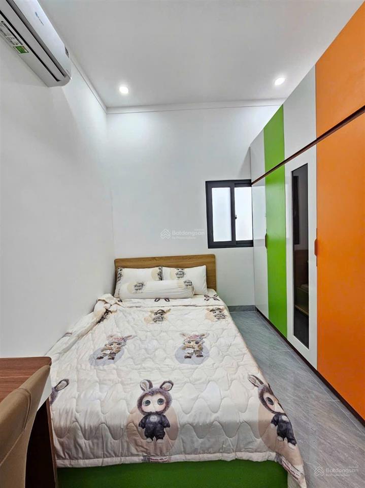 Nhà phố 3 tầng lầu siêu đẹp, sổ hoàn công. full nội thất, 71m tại phú hồng thịnh 8