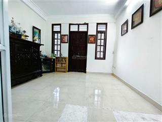 Bán nhà nguyễn chính, nhà đẹp 4 tầng, ở ngay, gần ô tô, gần trường học, giá nhỉnh 5 tỷ