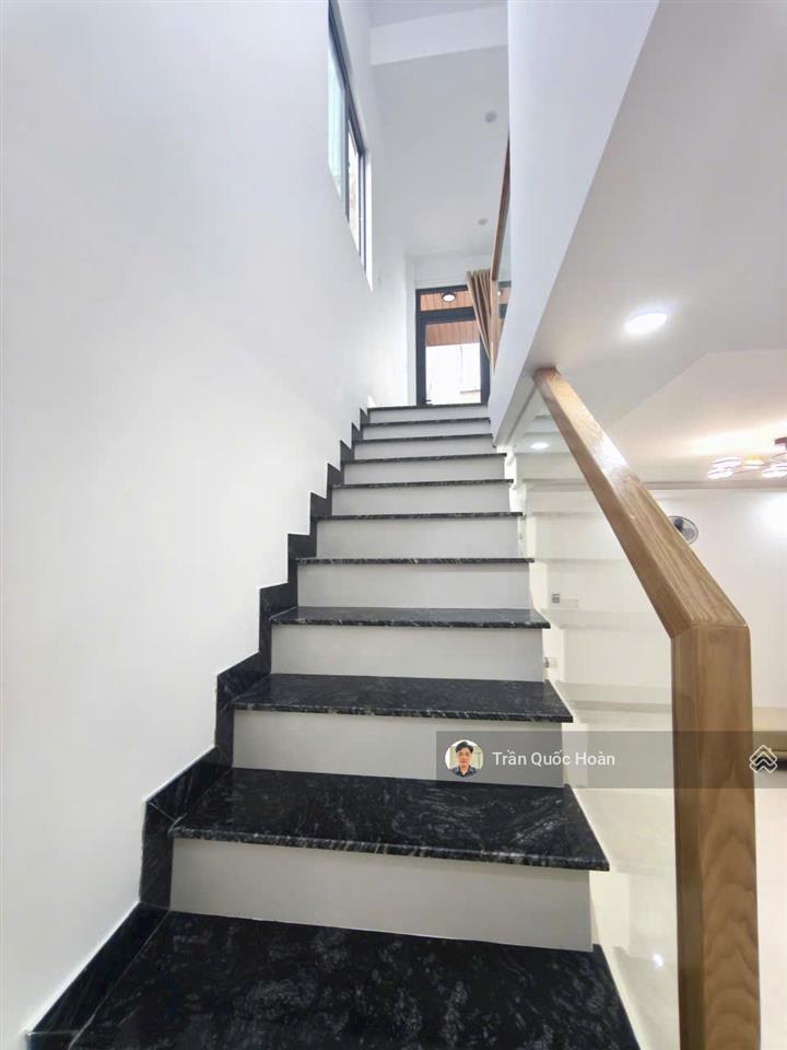 Bán nhà mới 1 trệt 1 lầu trung tâm phường vũng tàu, 52m2 thổ cư, giá 3,75 tỷ