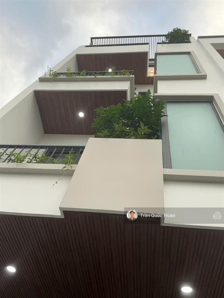 Bán nhà 1 trệt 2 lầu1 tum, 4pn5wc, khu tái định cư 10ha vũng tàu, 79,2m2 giá 9,999 tỷ