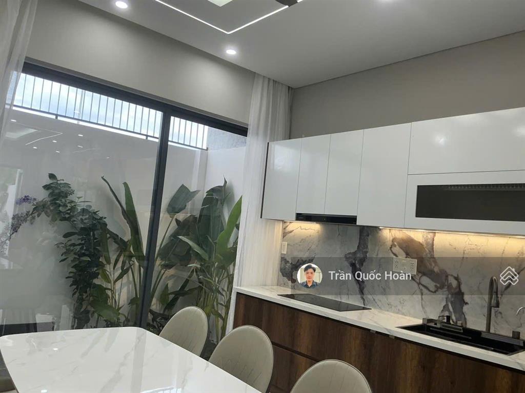 Bán nhà 1 trệt 2 lầu1 tum, 4pn5wc, khu tái định cư 10ha vũng tàu, 79,2m2 giá 9,999 tỷ