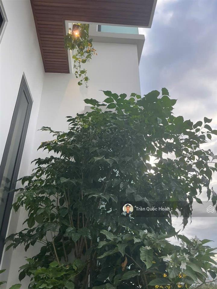 Bán nhà 1 trệt 2 lầu1 tum, 4pn5wc, khu tái định cư 10ha vũng tàu, 79,2m2 giá 9,999 tỷ