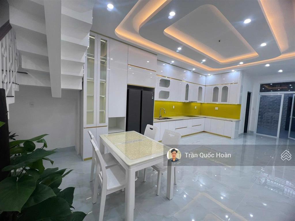 Bán nhà mặt tiền nguyễn thiện thuật p. thắng nhất vũng tàu, 100m² thổ cư giá 9,99 tỷ