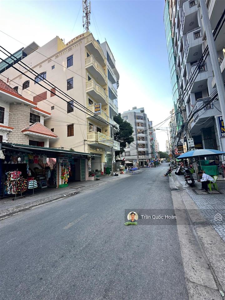 Bán biệt thự 1 trệt 2 lầu mt phan văn trị, p. thắng tam, vũng tàu, 184m2 ngang 8,2m, giá 50 tỉ