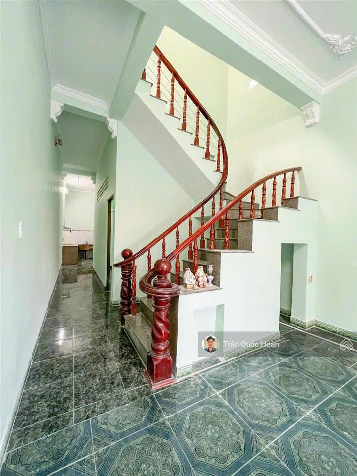 Bán nhà 1 trệt 1 lầu hẻm ô tô tránh nhau đường bình giã, p8, vũng tàu, 106m2 giá 6,8 tỉ