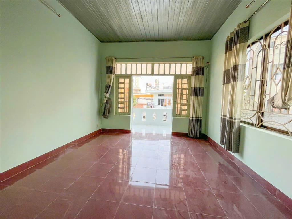 Bán nhà 1 trệt 1 lầu hẻm ô tô tránh nhau đường bình giã, p8, vũng tàu, 106m2 giá 6,8 tỉ