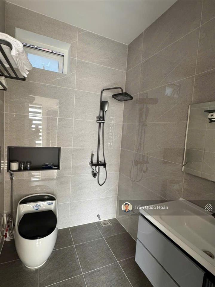 Bán nhà 2 mặt tiền hẻm gần biển vũng tàu, 118m² ngang 7,5m, 6pn, giá 16 tỉ